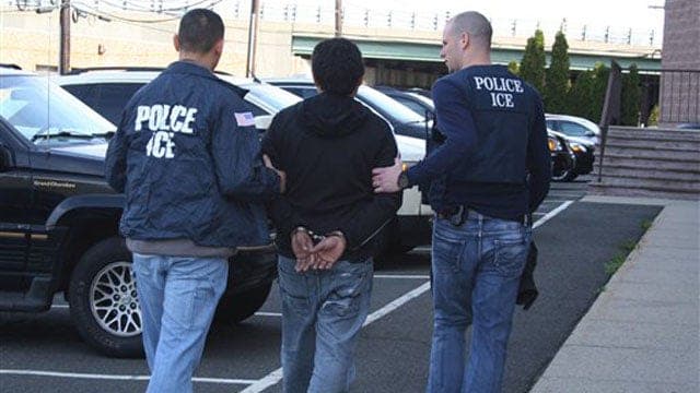 Legal group advises NYPD to contact ICE