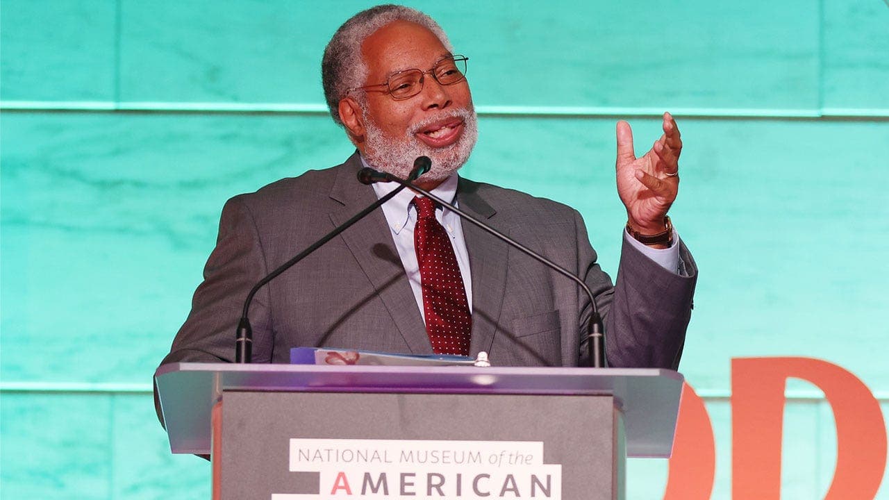 Smithsonian Director Lonnie Bunch to Retire Amid Woke Allegations