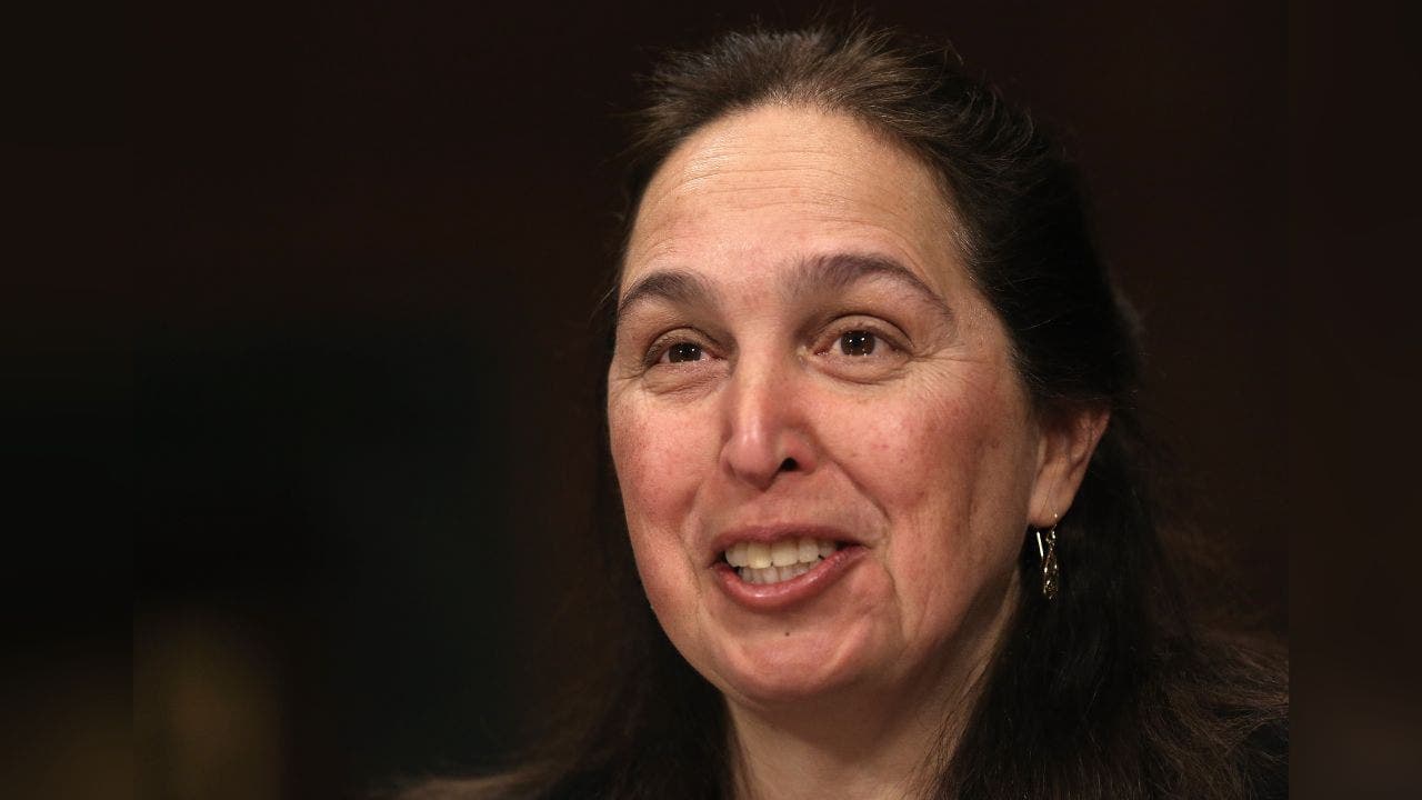 MIKE DAVIS: Impeach SCOTUS Defying Obama Judge