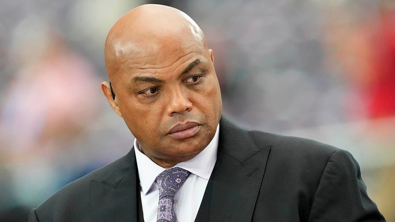 Barkley Won't Follow Rodgers on Retirement