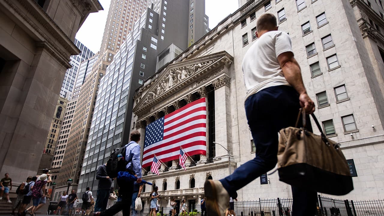Wealthy tend to overlook key financial habits