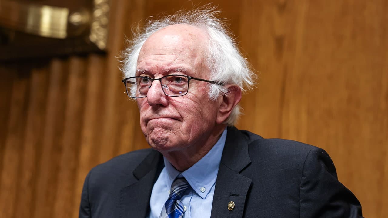 Trump FDA nominee avoids Sanders' healthcare demands