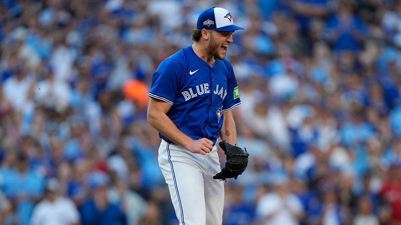 Blue Jays and Orioles in playoff battle
