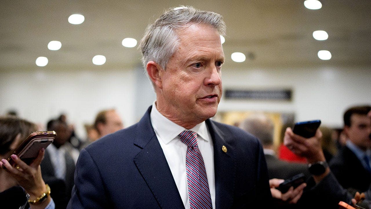 GOP senator blames Schumer for report on ex-patients