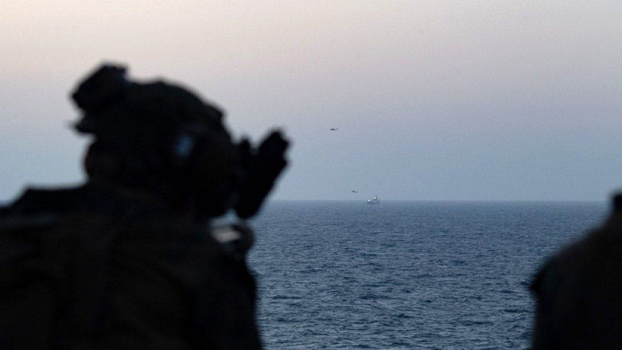 Hormuz Strait crisis leaves 6,000 sailors stranded