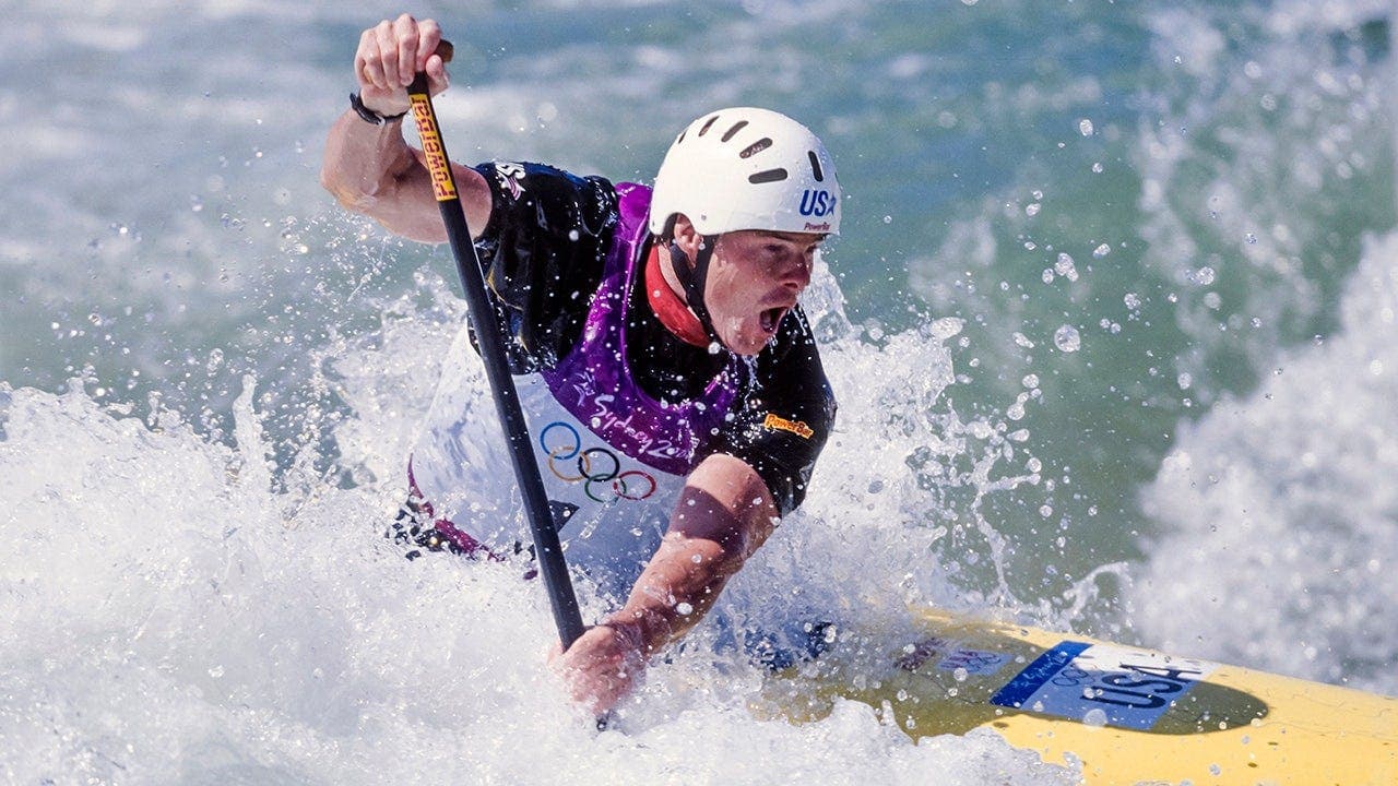 Prosecutors seek dismissal of vandalism charge against Olympian David Hearn