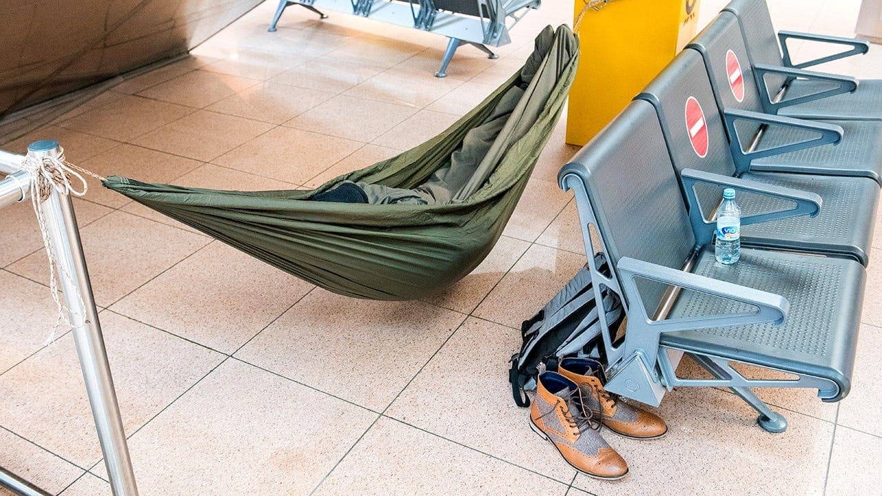 Travelers conflict over TSA airport advice