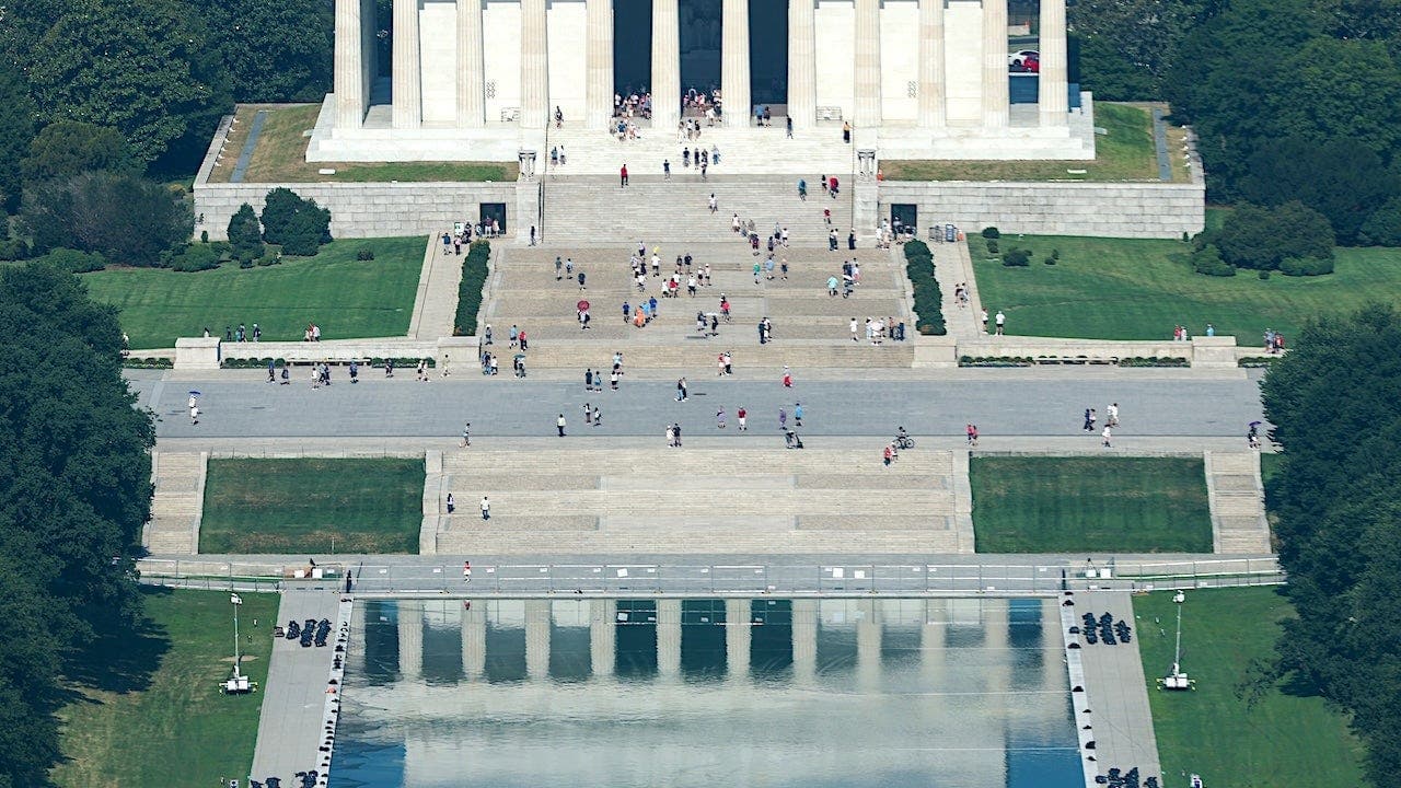 Trump reaffirms accusations on reflecting pool vandalism