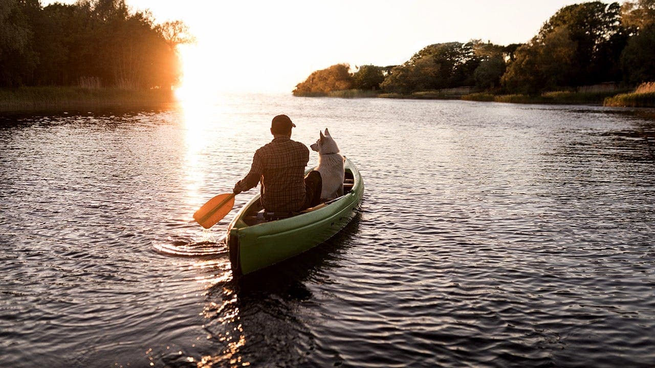 Man overcomes cancer with 2000-mile canoe trip