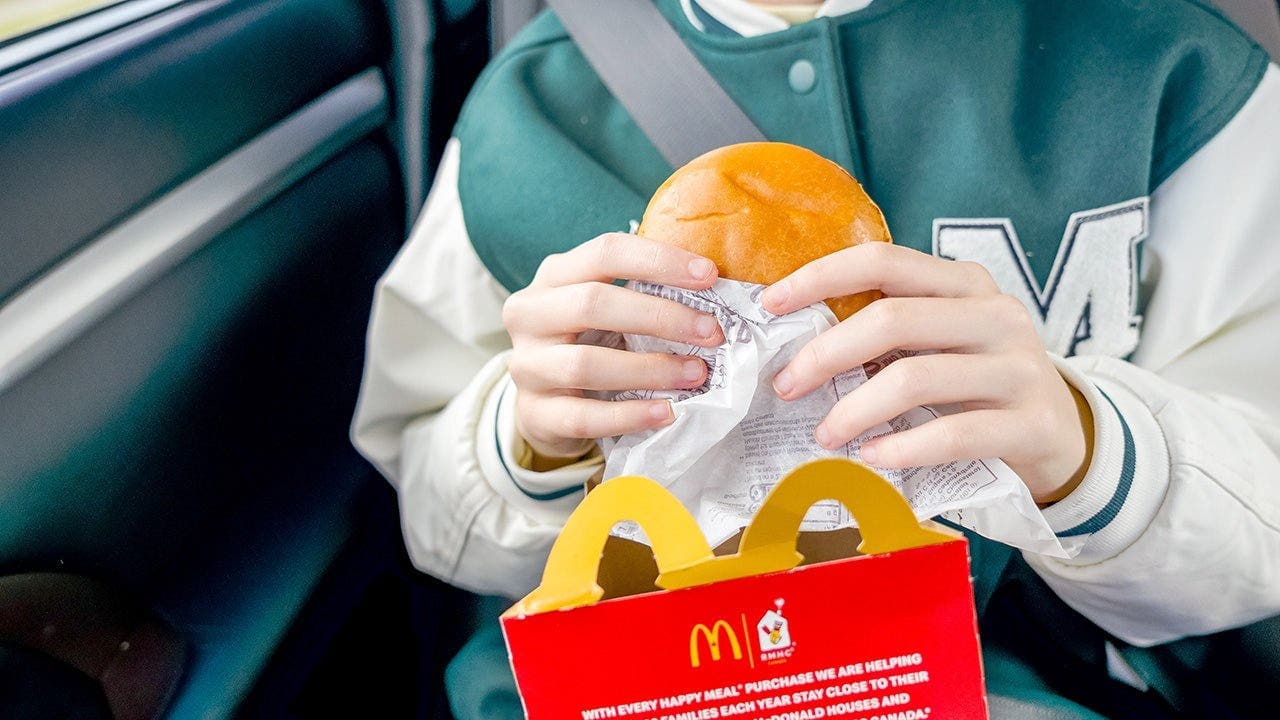Lettuce-free options at fast food chains