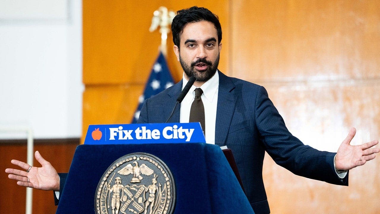 ماداني يدعم وتُتهم بخيانة المالك في تجديد منزل