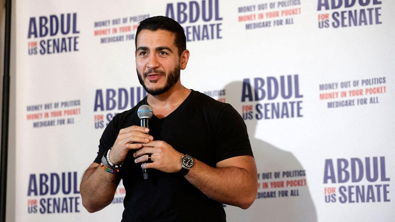 عضو جمهوري في ميشيغان يعرب عن شكوك حول نفي El-Sayed للاشتراكية