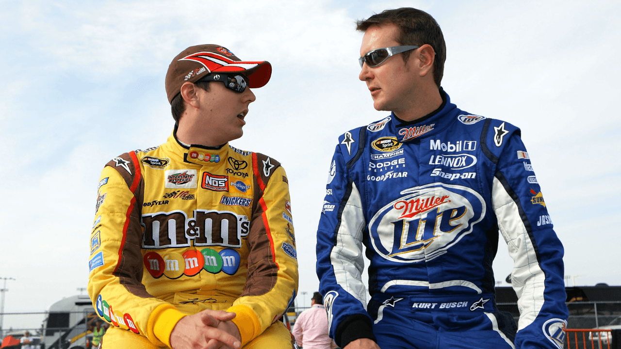 Kurt Busch Honors Kyle's Memory