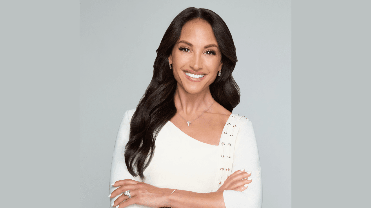 Fox News' Emily Compagno joins The Five