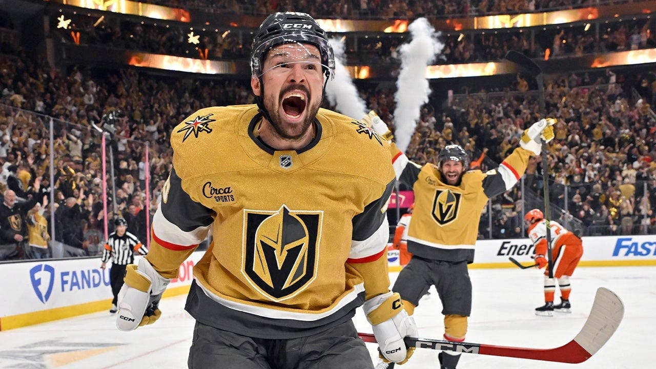 Vegas Golden Knights introduce new 10th season ice design