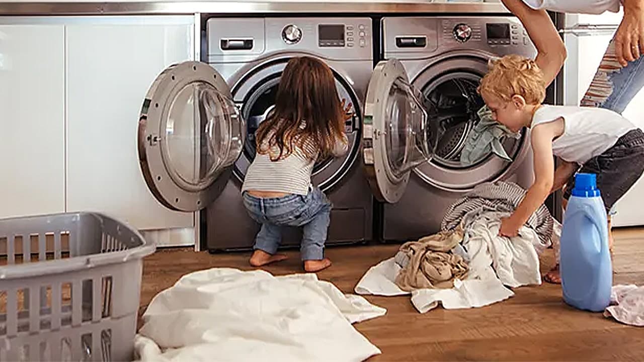 Kansas girl dies from dryer electric shock