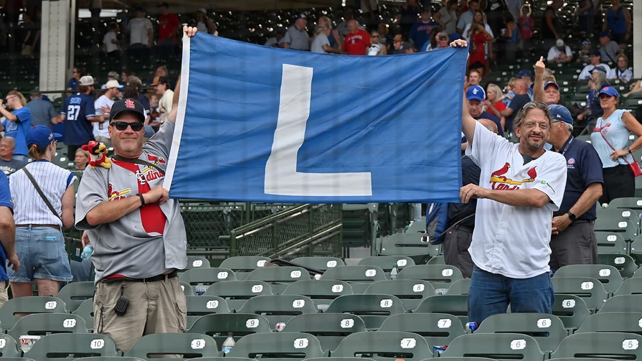 Cubs Fans Fight, SMU Cheerleaders, Baker Prank