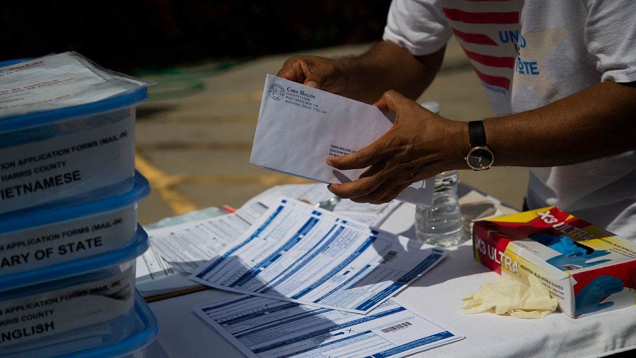 Federal court upholds Texas mail ballot ID