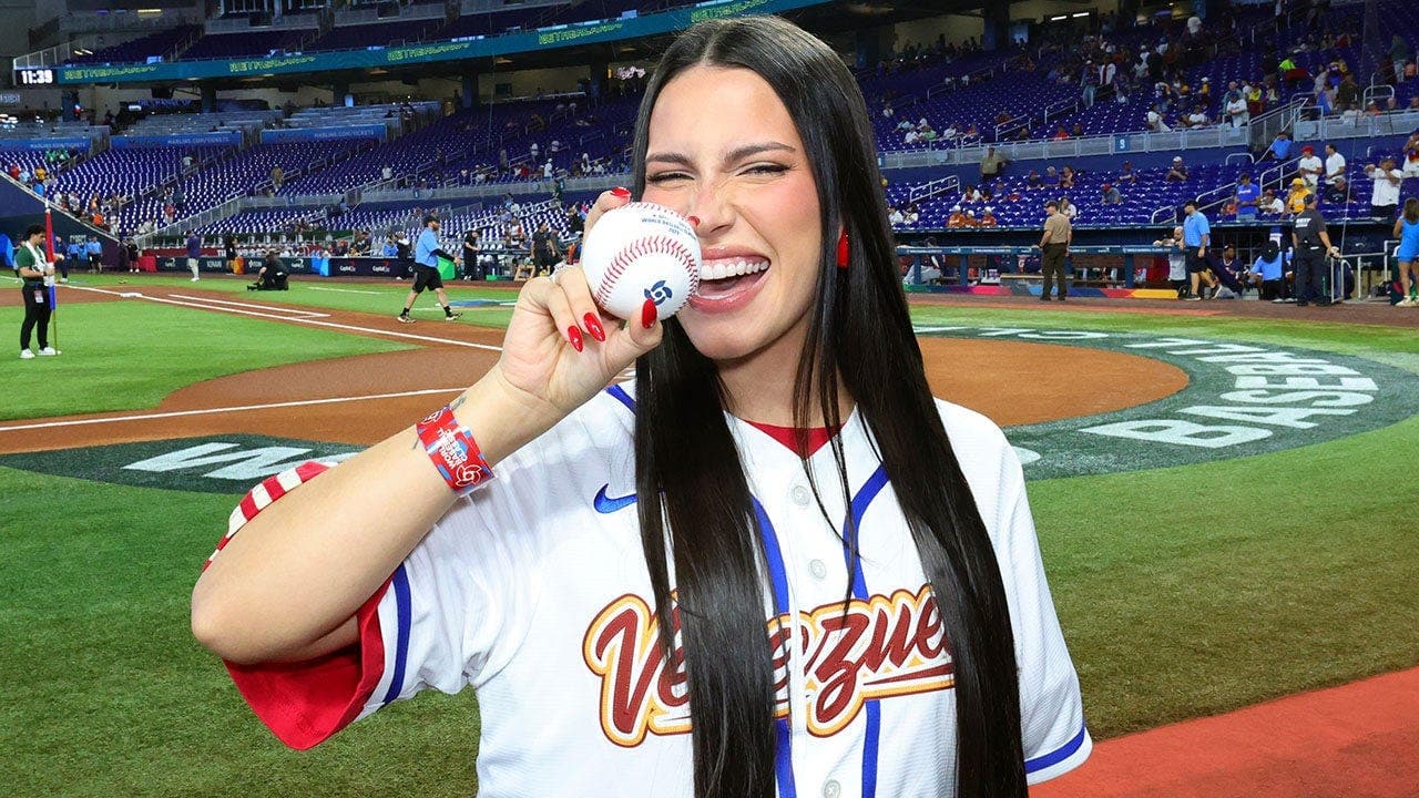 Zhamira Zambrano's Poor Celebrity Pitch