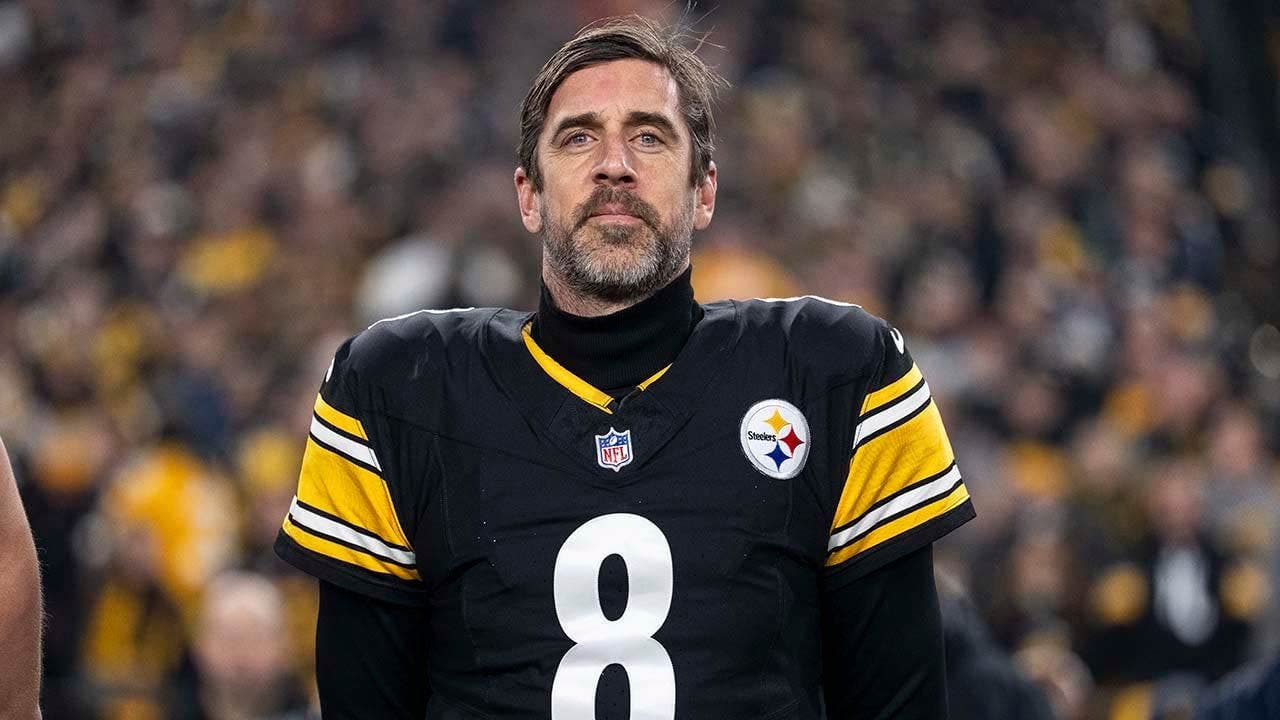 Steelers' Aaron Rodgers aims to support wife next year