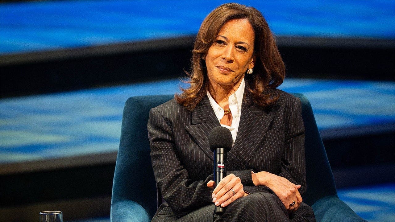 Harris Keeps 2028 Ambitions Open