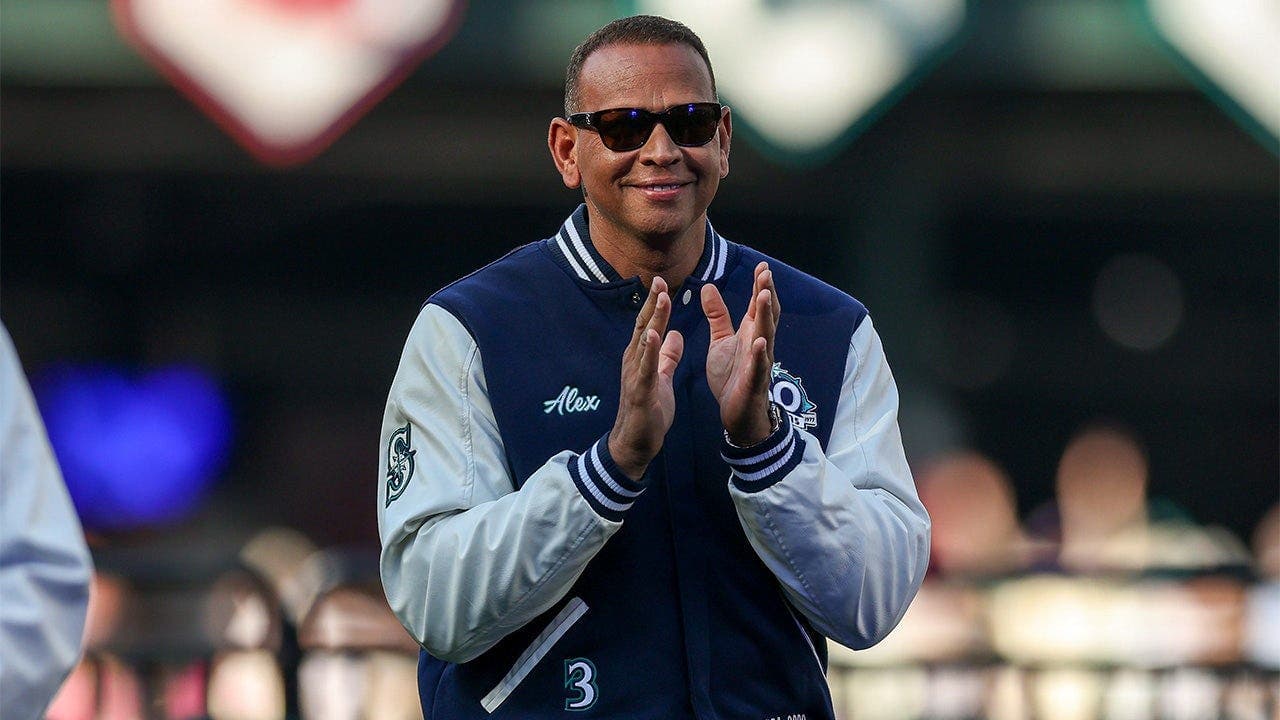 Alex Rodriguez details his kitchen fridge foods