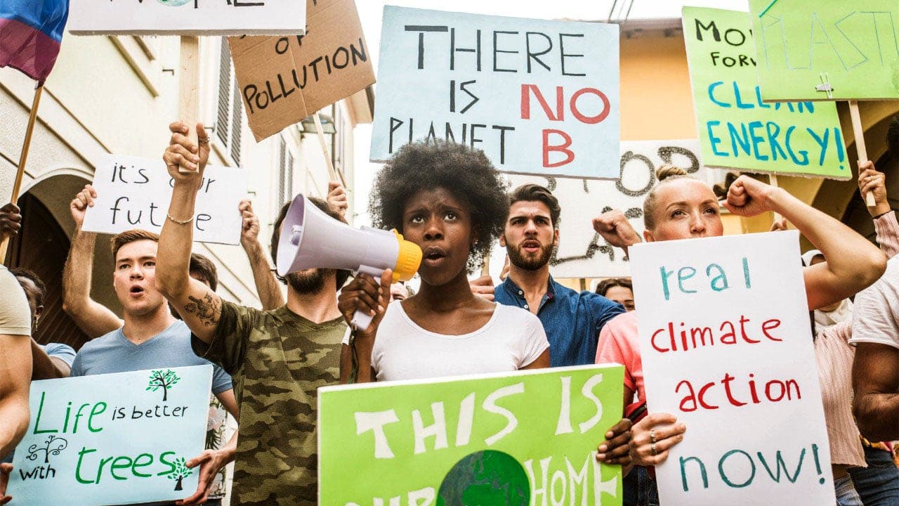 Far-left's Anti-Data Center Campaign and Experts' Insights
