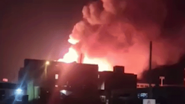 Fire forces evacuations at South Bend construction