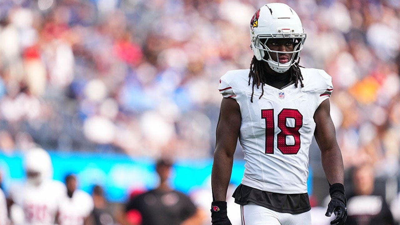 Cardinals' Harrison Jr appears disengaged early in poor season