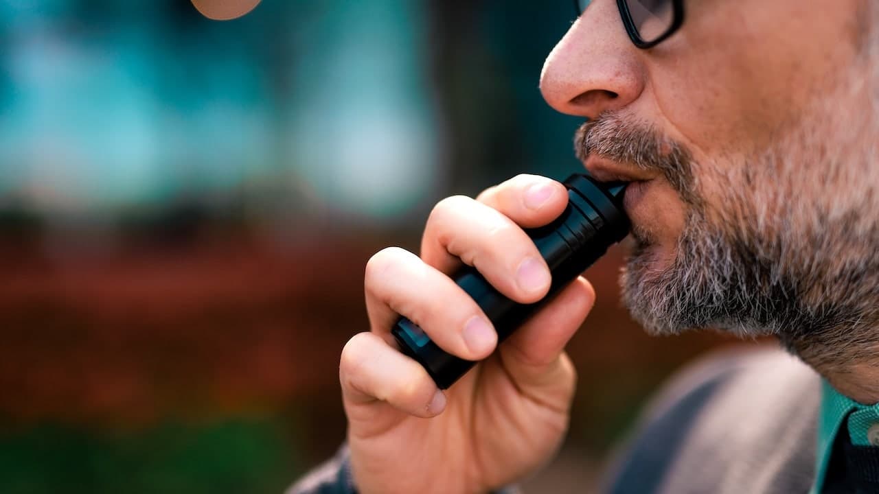 People abandon vapes for an unexpected habit