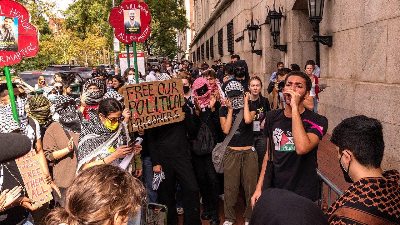 Ex-DSA member criticizes Abdul El-Sayed on far-left ties