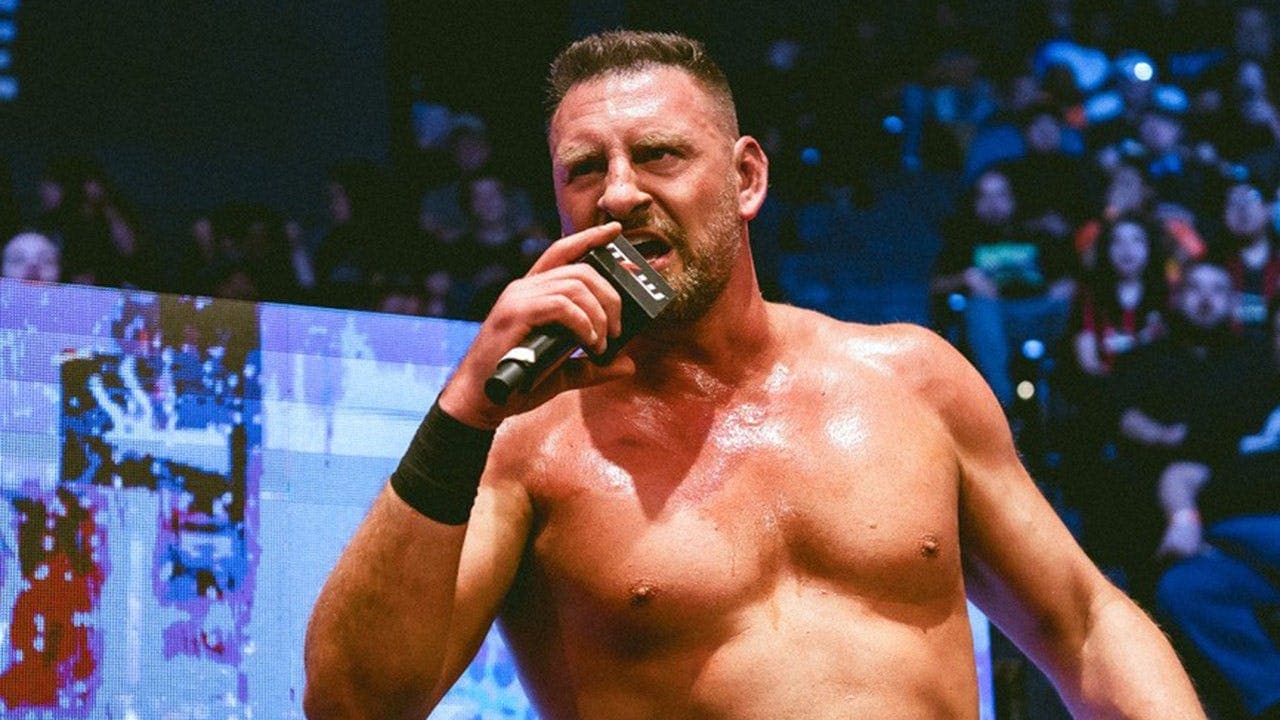 Dijak describes Watermania as wild