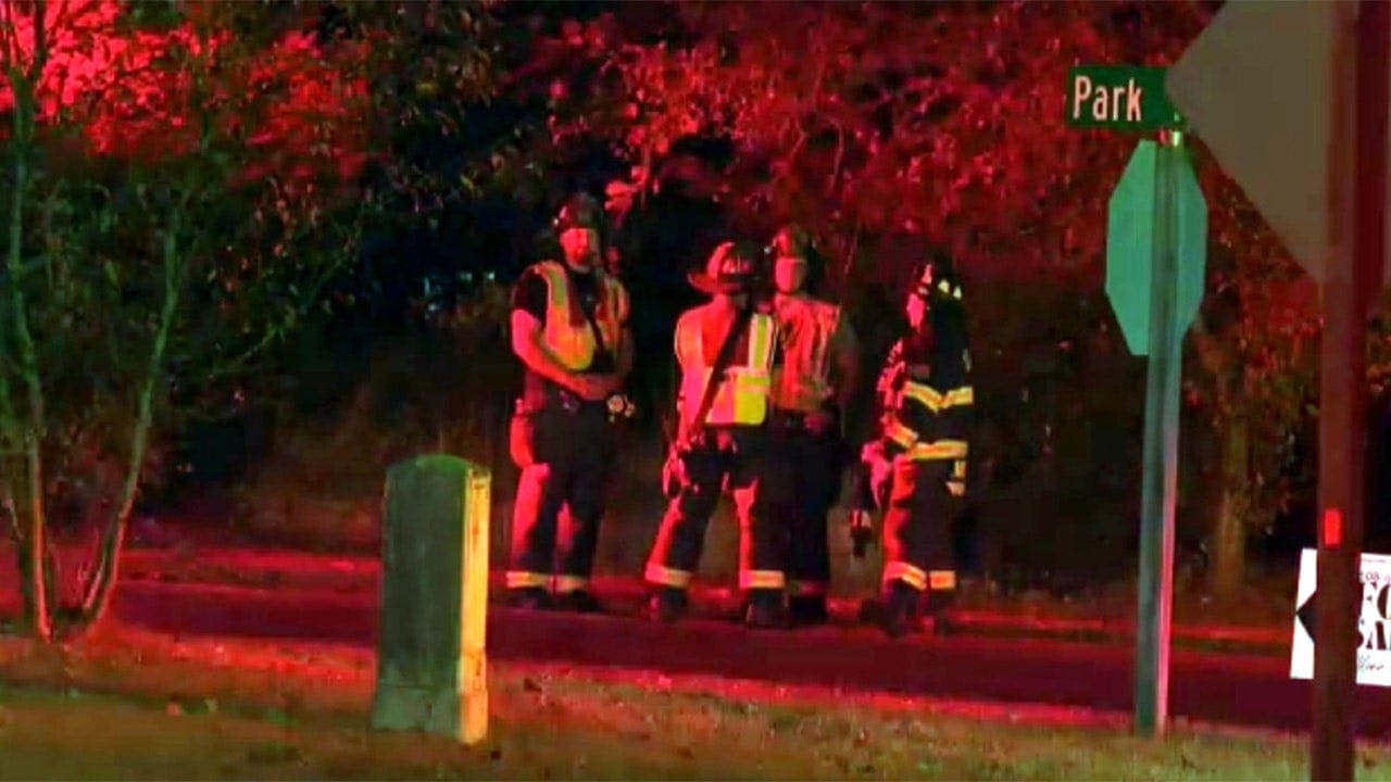 Wisconsin plane crash investigators focus on possible cause