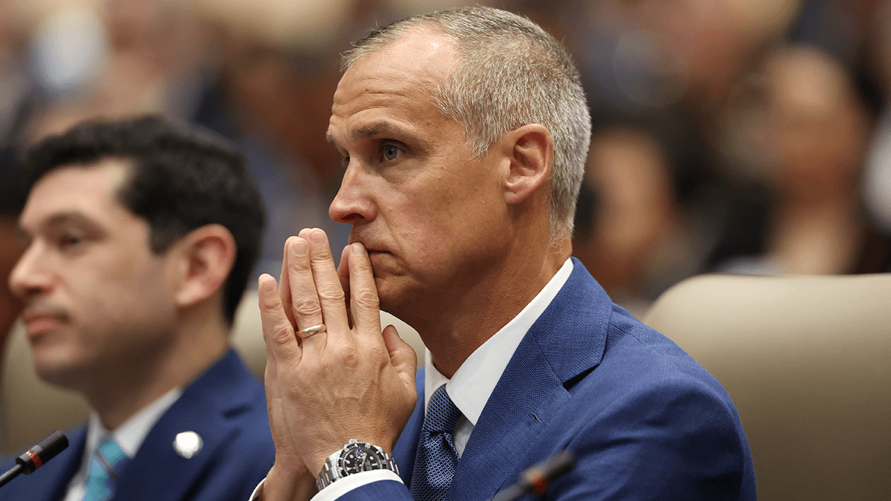DOJ probes Trump associate Lewandowski