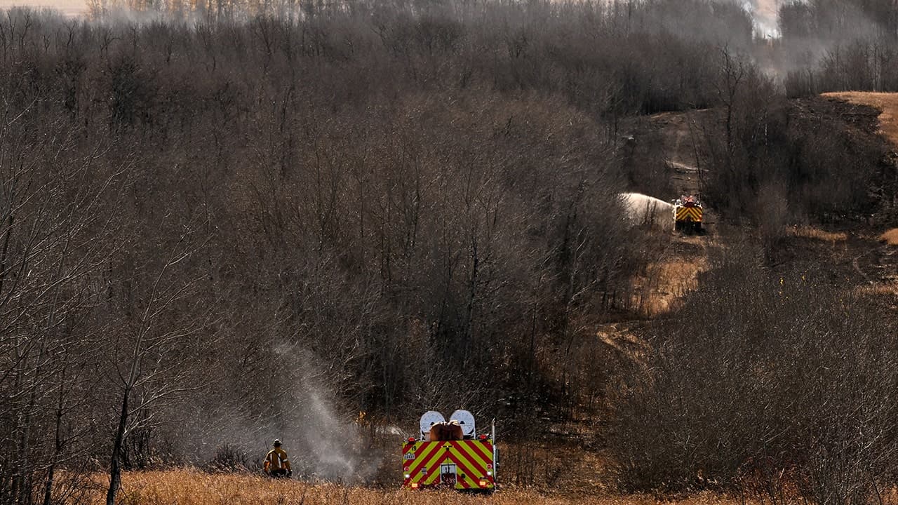 Canadian soldiers killed in military base fire