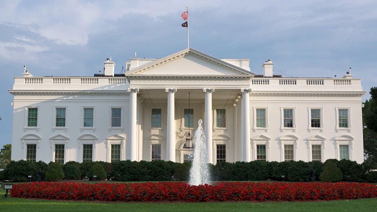 Arizona man detained over White House bomb threat email