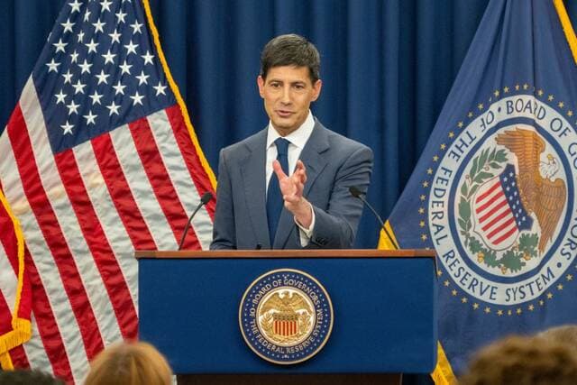 Fed officials anticipate further rate increase