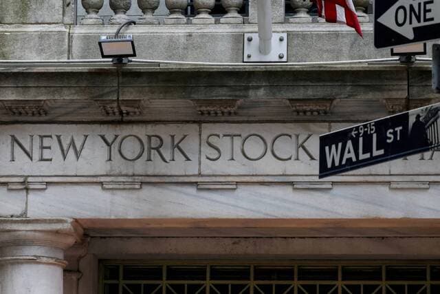 Democrats' Win Risks Crypto and Wall Street Oversight