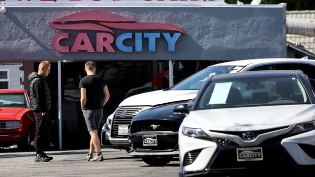 US used car prices fall amid rising demand