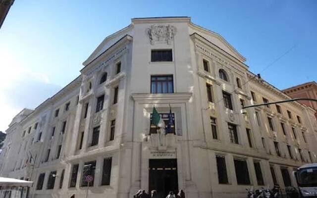 Italy's energy deficit hits 5.7B euros in May