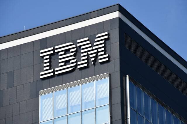 IBM cuts 2026 forecast and reports missed estimates