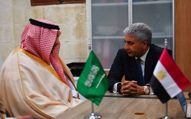 Egypt explores tourism ties with Saudi and hotel groups