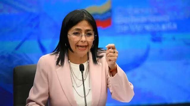 Venezuelan Delegation Addresses Debt and Energy