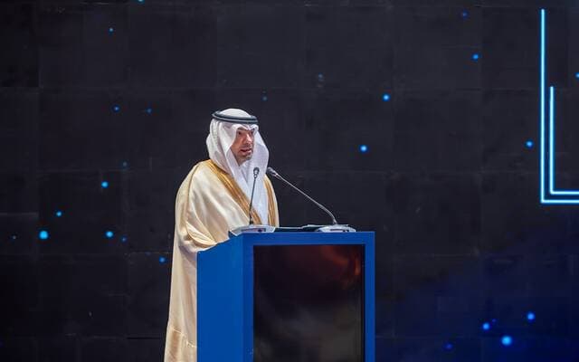 وزير البلديات يعلن تجاوز سوق إدارة المرافق 50 مليار دولار