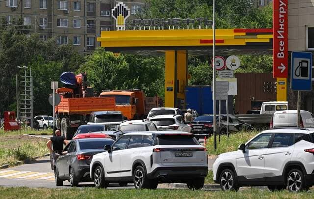 Russia's oil ports face energy issues