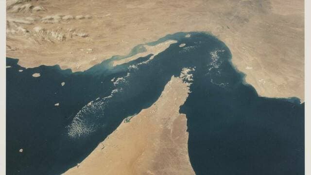 Oman Consults Partners on Strait Navigation