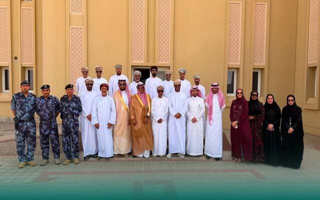 Saudi Arabia and Oman oversee border project