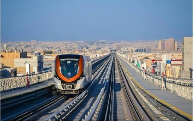 Royal Commission for Riyadh signs train contracts