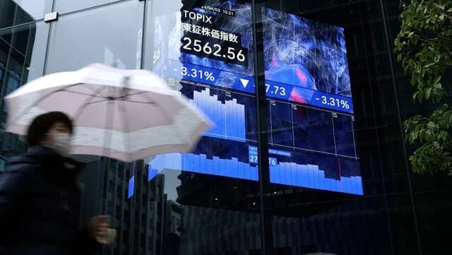 Emerging markets stocks and currencies rebound on declining oil prices