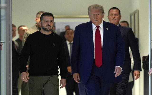 Zelensky seeks trilateral summit with Trump